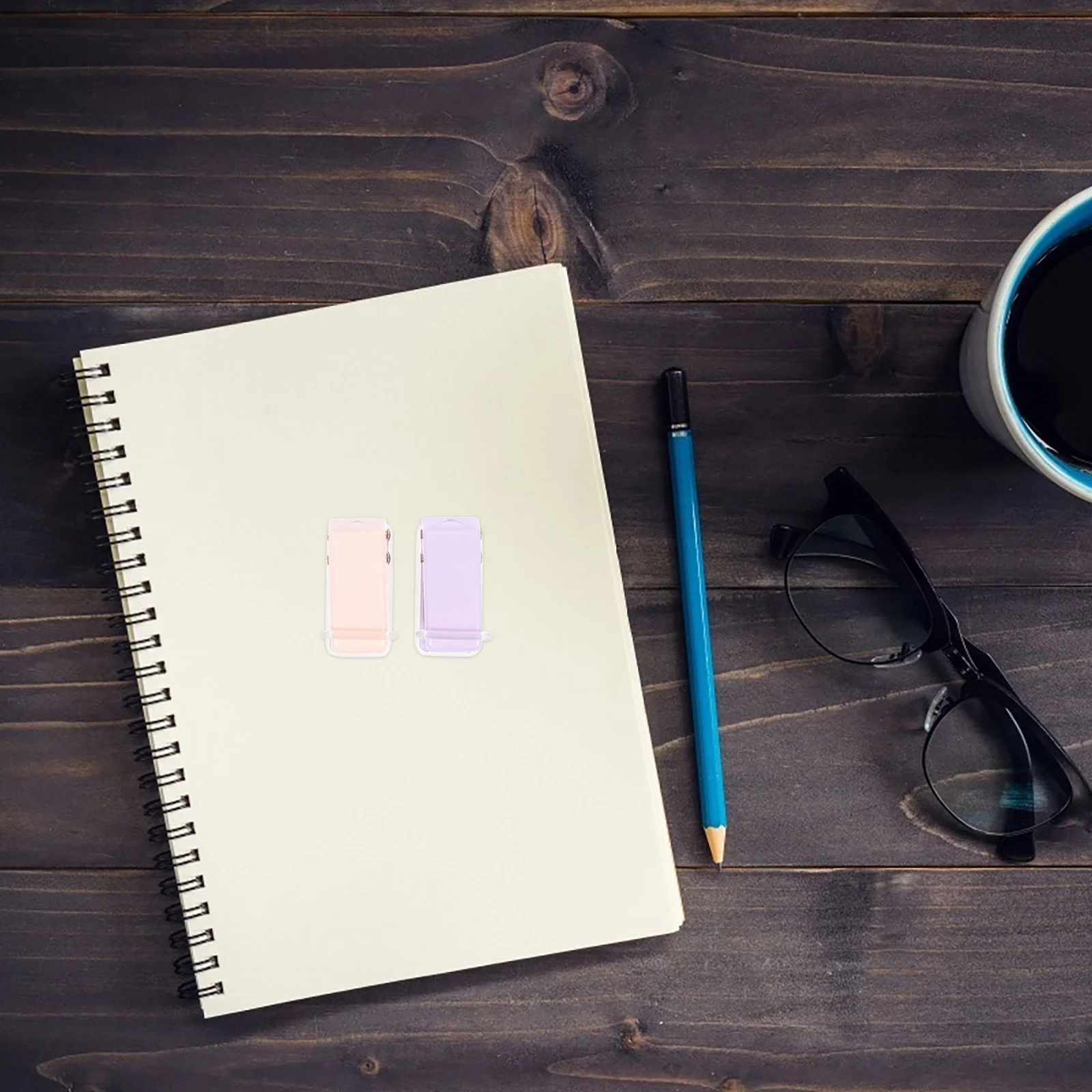 

2Pcs Portable Hole Punch Strong Penetrating Power for Office School Supplies Small Hole Punch Book Binding Materials