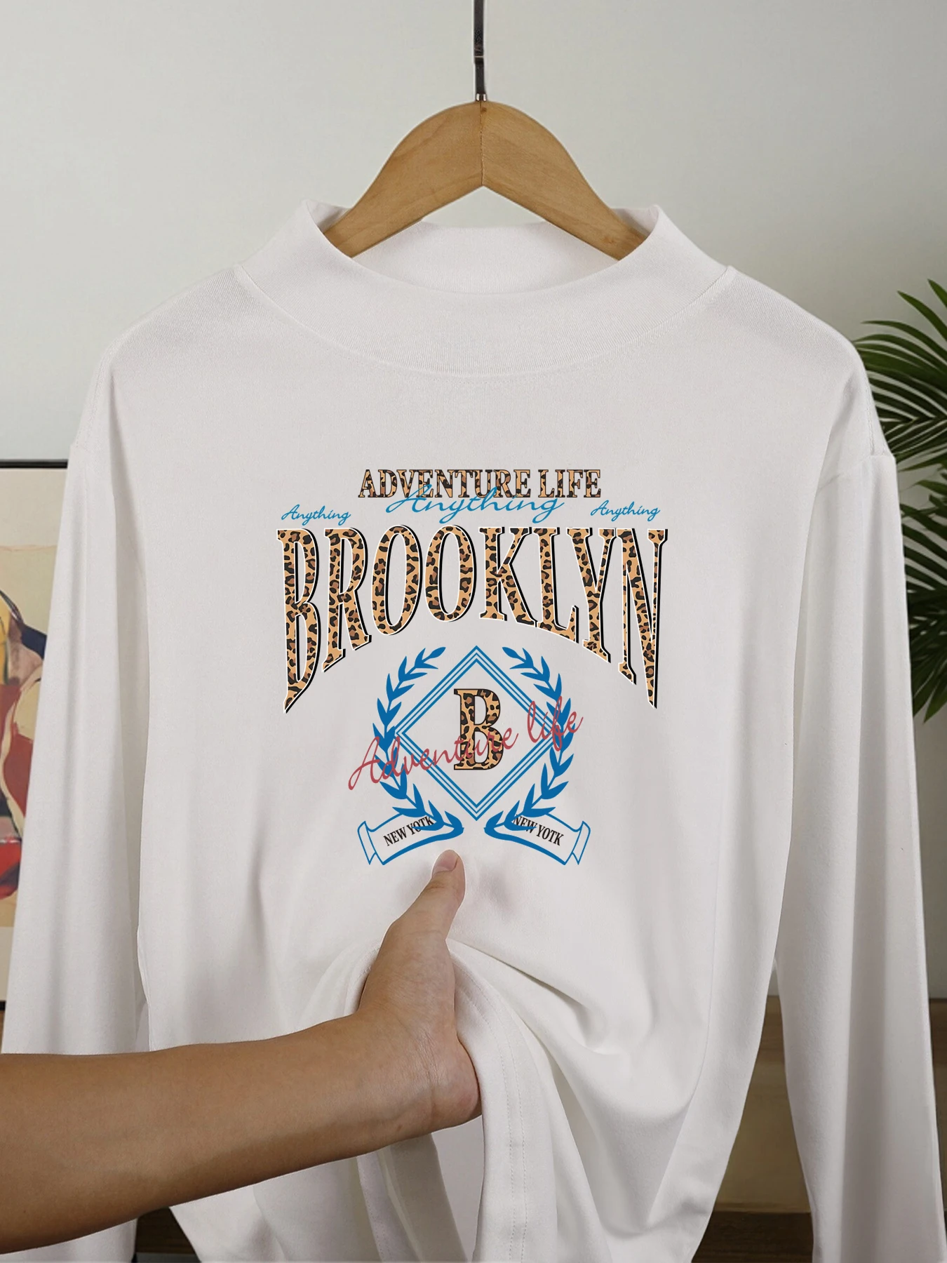 

Brooklyn New York Adventure Life Женская базовая рубашка с принтом Флисовые футболки с высоким воротником и длинным рукавом Осенняя повседневная уличная одежда