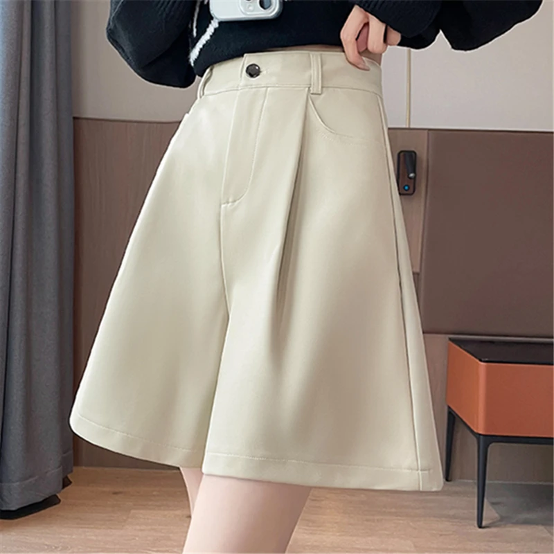 

Autumn Winter PU Leather Women's Shorts 2024 New High Waist Korean Casual Loose Button Wide Leg Half Pants Pockets Female