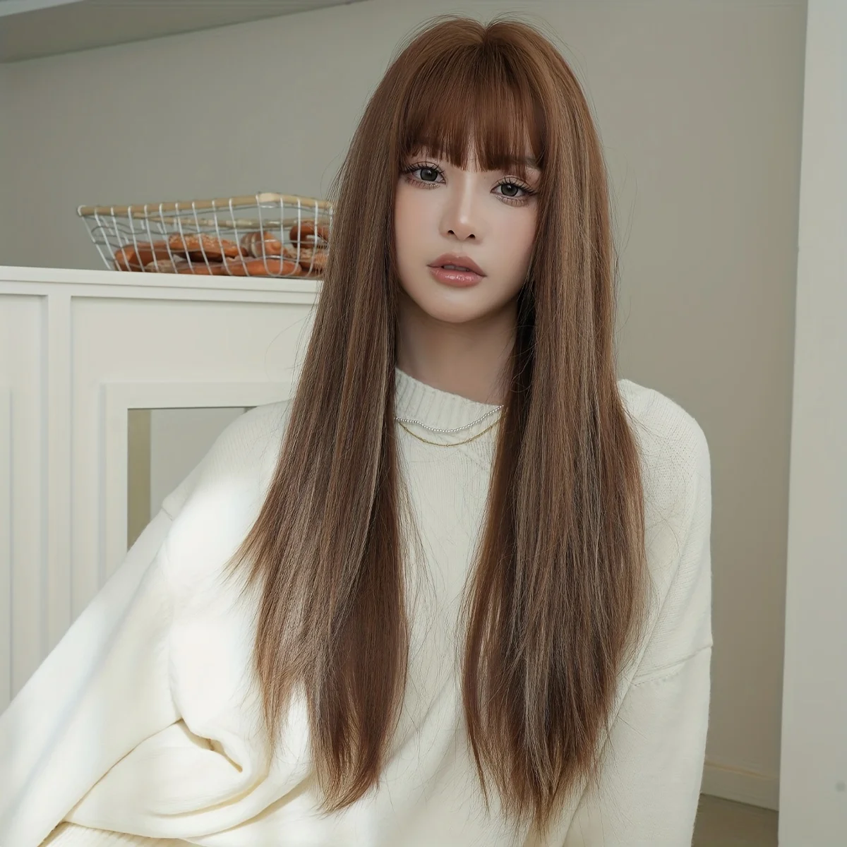 

Routine Wigs Long Straight Warm Brown Wig with Bangs High Density Synthetic Highlight Blonde Wigs for Women Daily Party Use