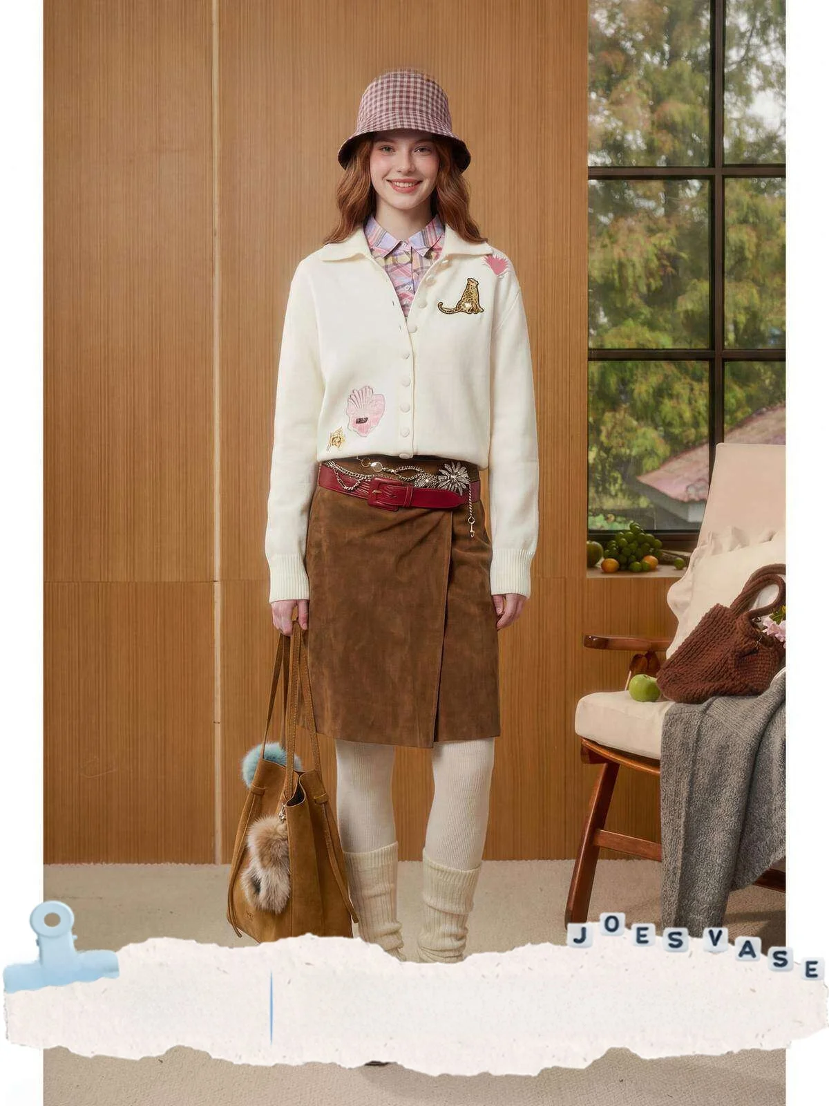 

White Embroidered Knitted Zipper Casual Loose Fit Sweater for Women by Yu Hua Zun 2025 Winter New Sle Vintage Flora