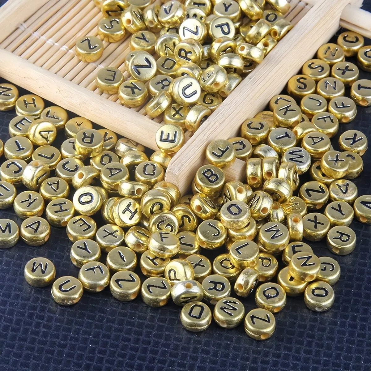 4x7MM 305/605pcs English letter beads, black and gold, acrylic loose beads, bracelets, necklaces, earrings DIY accessories view 2