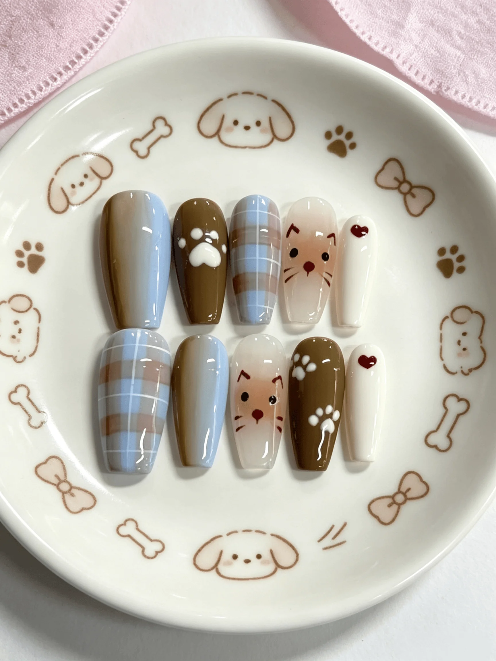 10 Pieces of Handmade Almond-Shaped Full-Cover Nail Tips, Medium Length, Brown and Blue, Soft and Cute Cartoon Cat Style, Suitable for Women and Girls, Perfect for Daily Outings, Afternoon Tea, and as a Gift, Comes with 1 Piece of Jelly Glue and 1 Nail File