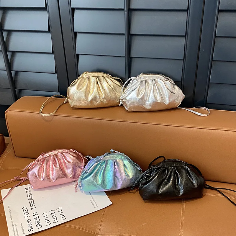 

​ ​ 2024, новая французская нишевая сумка, женская летняя минималистичная сумка через плечо с морщинистой оболочкой ​