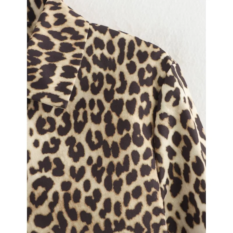 TRAF-Chaqueta corta con estampado de leopardo para mujer, abrigo de manga larga con botones a la moda, prendas de vestir exteriores informales, otoño