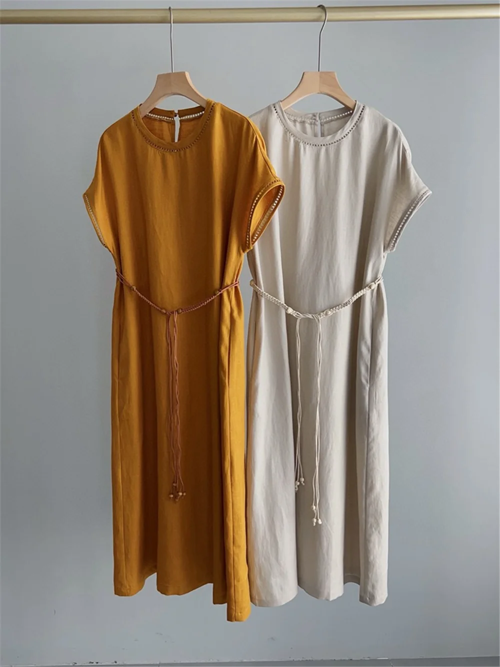 

Summer Women‘s Linen Dress Round Neck Fashionable Short Sleeve Belted Pullover Long Dress