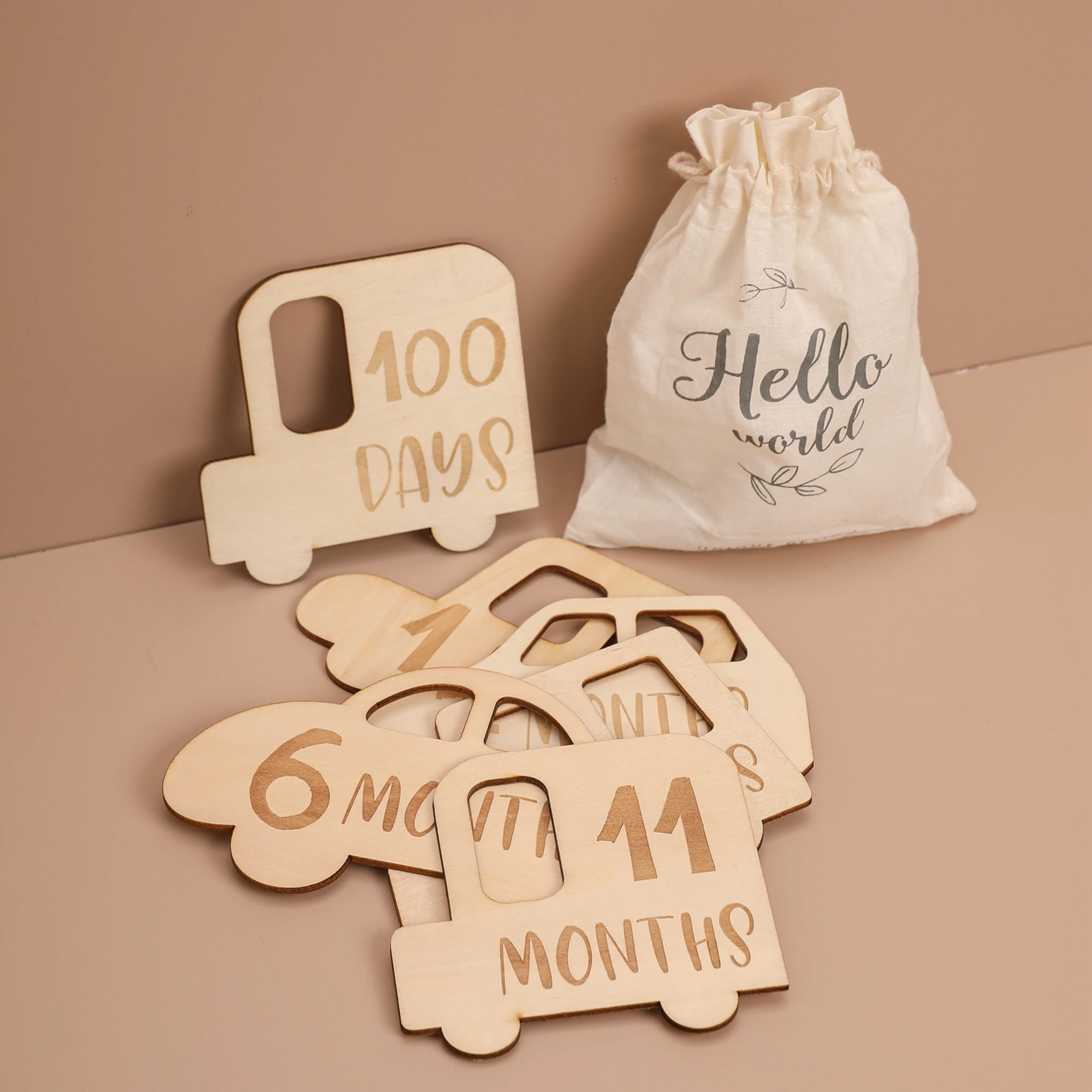 

1Set Baby Milestone Cards Wooden Block With Box Commemorate Baby Birth Photography Prop Block Newborn Photography Props Set