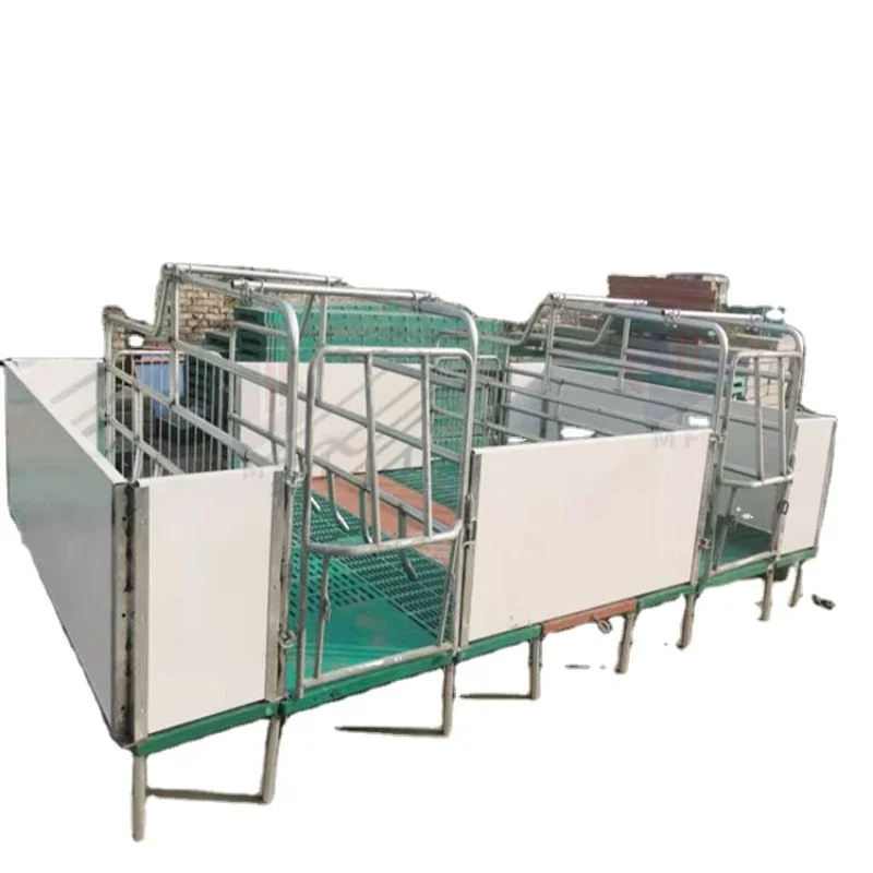 

Plastic flat floors for pig births in farms, feeding sows in gestation beds, sow delivery beds