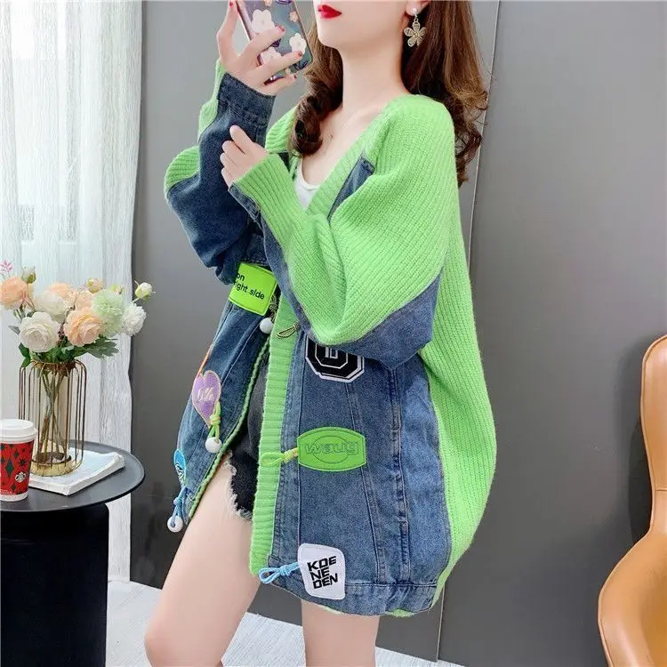 

2026 Autumn/Winter Women's Cotton Jacket Loose V-neck Knitted Splicing Denim Jacket