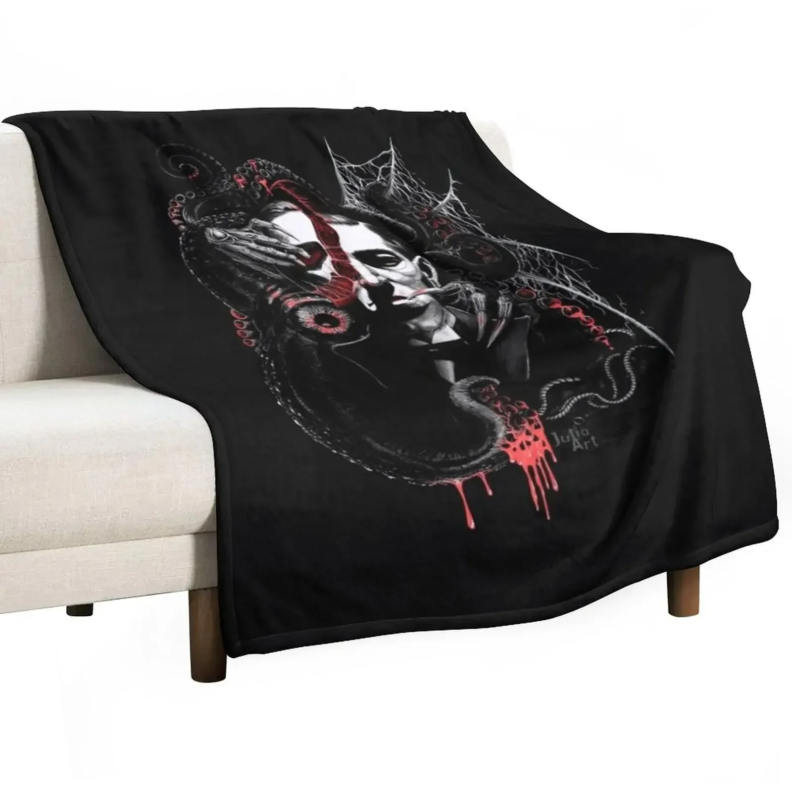 

Lovecraft fanart Throw Blanket Plush Thin Tourist Blankets