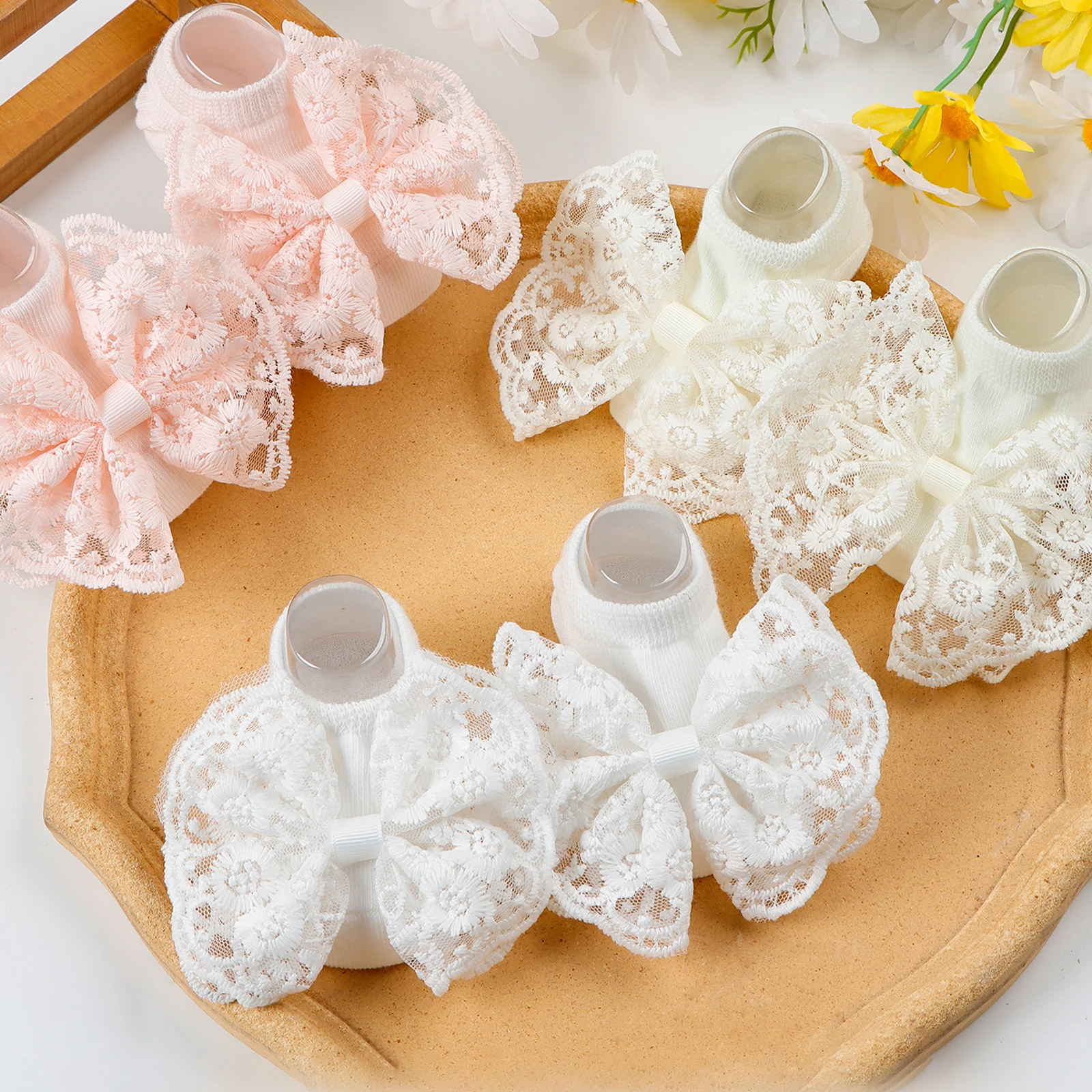 2Pcs Baby Embroidery Lace Bow Decor Headband Socks Set Princess Lace Bowknot Elastic Hair Band Anti-Slip Floor Socks for Newborn
