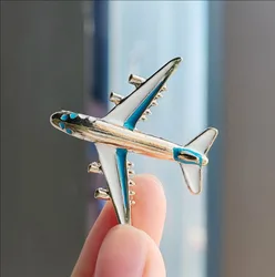 Alloy Airplane Brooch Pins Enamel Red Blue Plane Luxury Brooches for Women Men Costumes Aircraft Brooch