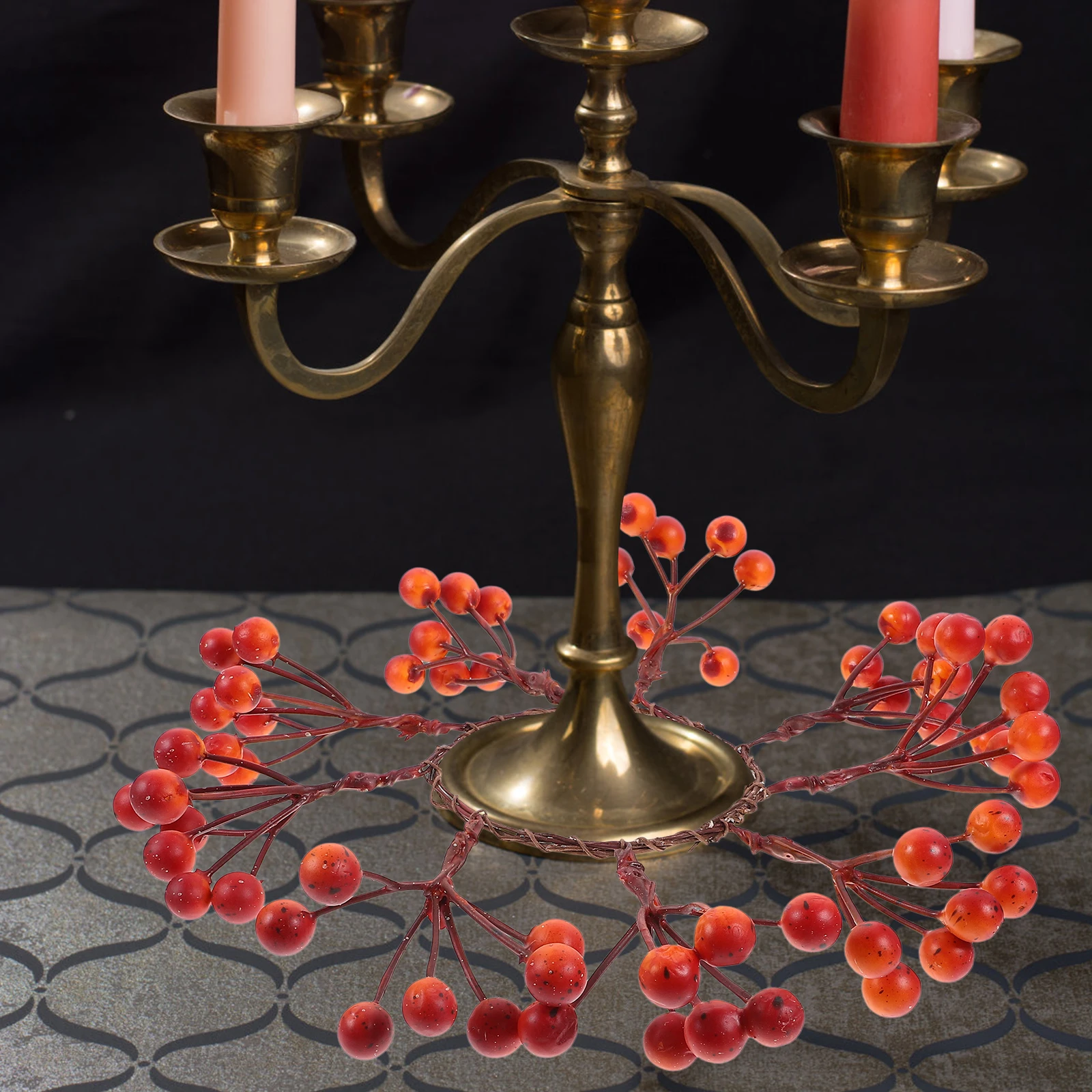 

Artificial Berry Ring Simulated Pillar Wedding Table Centerpiece Wreath For Christmas Wedding Party Table Decoration