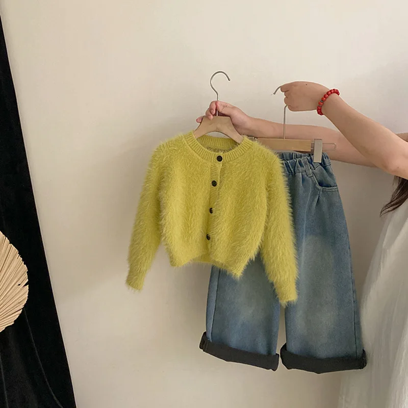 

Children Girls Autumn Winter Outfits Soft Infant Babys Girls Sweater Cardigan Little Girls Plus Velvet Warm Denim Straight Pants