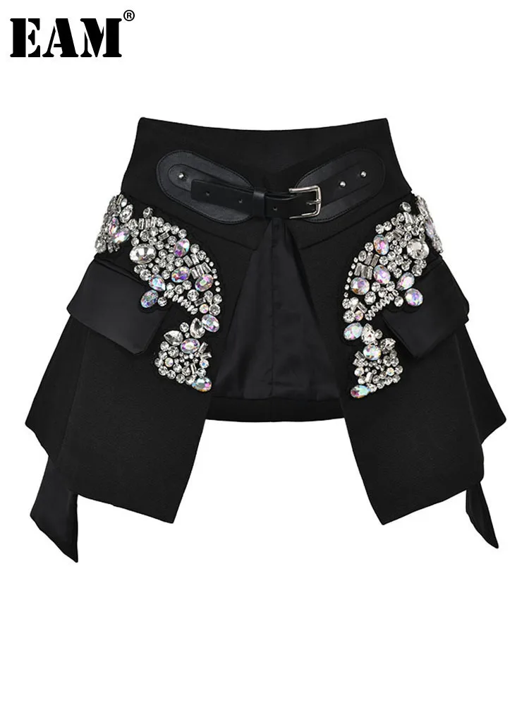 [EAM] High Waist Black Irregular Rhinestones Belted Mini Half-body Skirt Women Fashion Tide New Spring Autumn 2024 JY75801