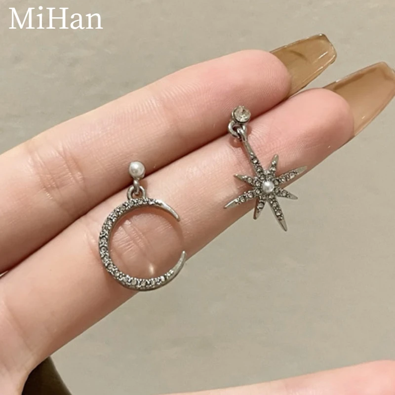 

MiHan Modern Jewelry Sweet Korean Temperament Metal Asymmetrical Earrings Simply Design Ear Accessories 2024 Trend New