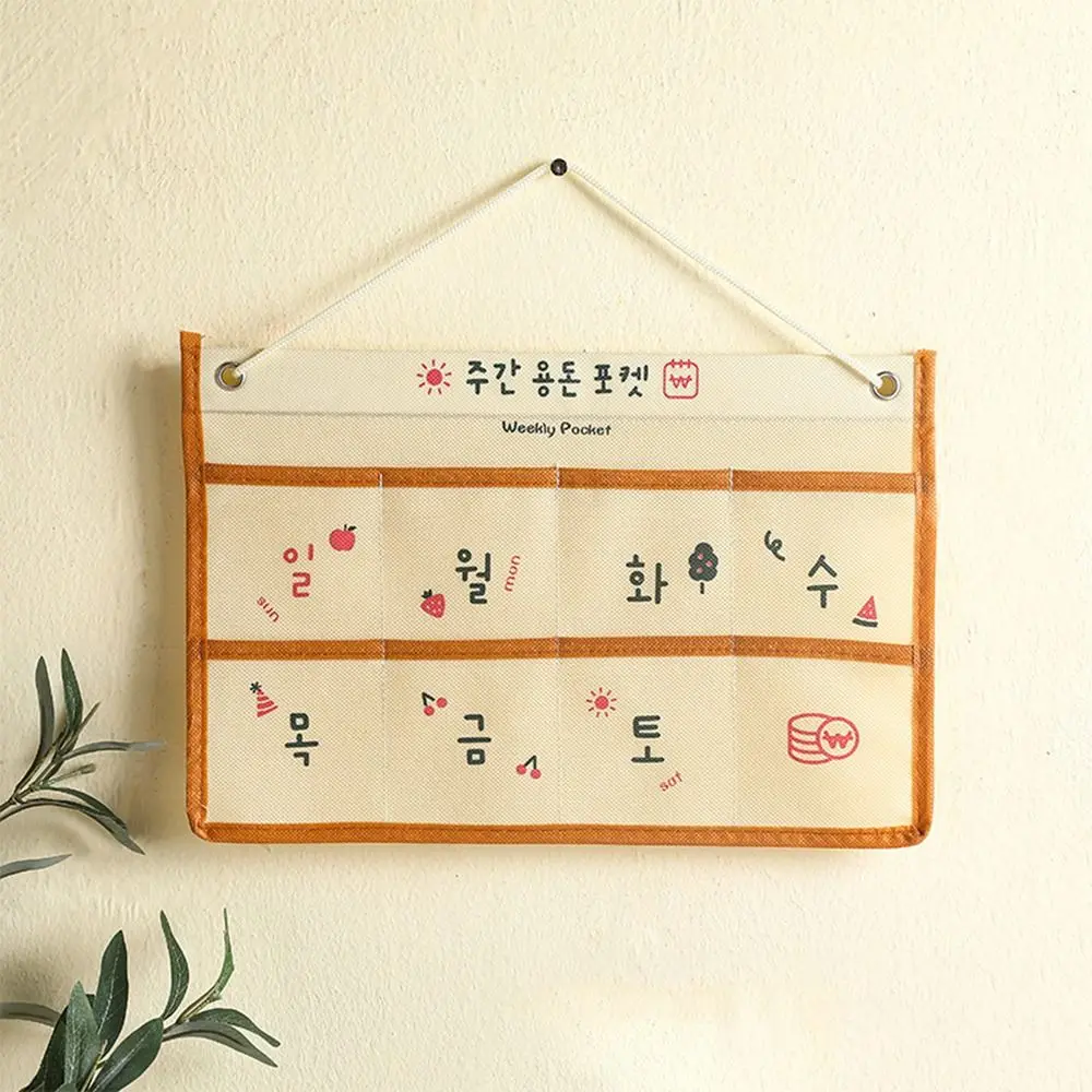 Nonwoven Fabric Monthly Money-saving Calendar Wall Hanging with Calendar Hanging Bag with Calendar with Banknote Slots