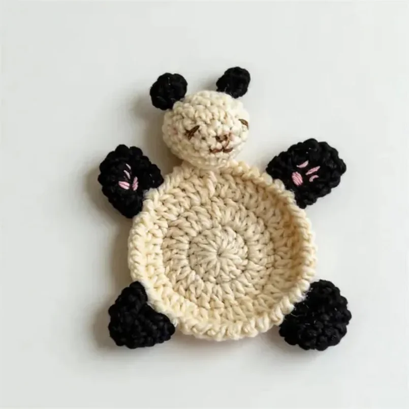 Handmade Crochet Animal Coaster Cute Knitted Turtle Squirrel Duck Cup Mat Cotton Yarn Heat-Resistant Drink Coaster For Home Deco