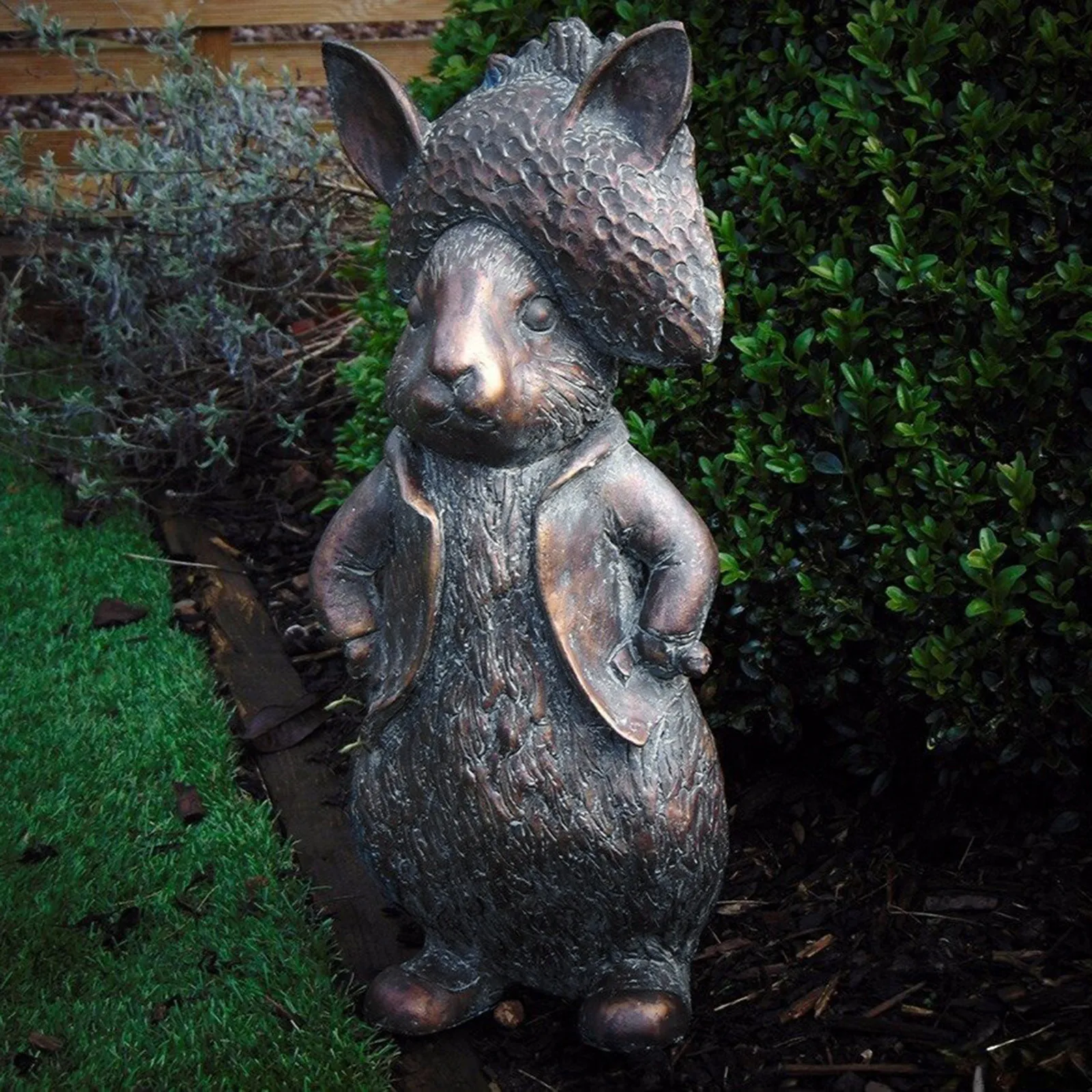 

Easter Resin Rabbit Outdoor Statues Ornament Decoration Garden Sculpture Statues Decor Lovely Statues Animals Figurines Ornament