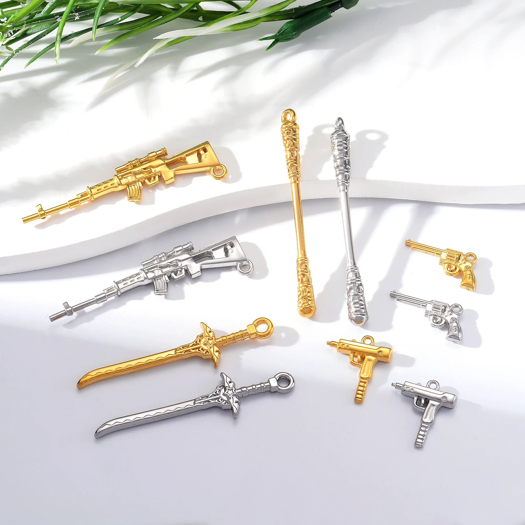 5pcs Vintage Stainless Steel Simulation Gun Pistol Shape Charm Pendant DIY Necklace Keychain Jewelry Making Craft Accessories view 2