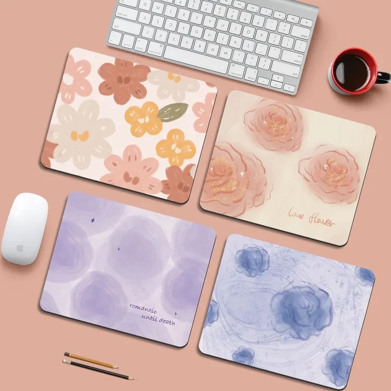 Várias flores kawaii almofada pequena xs borracha mousepad para pc gamer decoração de mesa escritório mouse tapete deskmat borda costurada