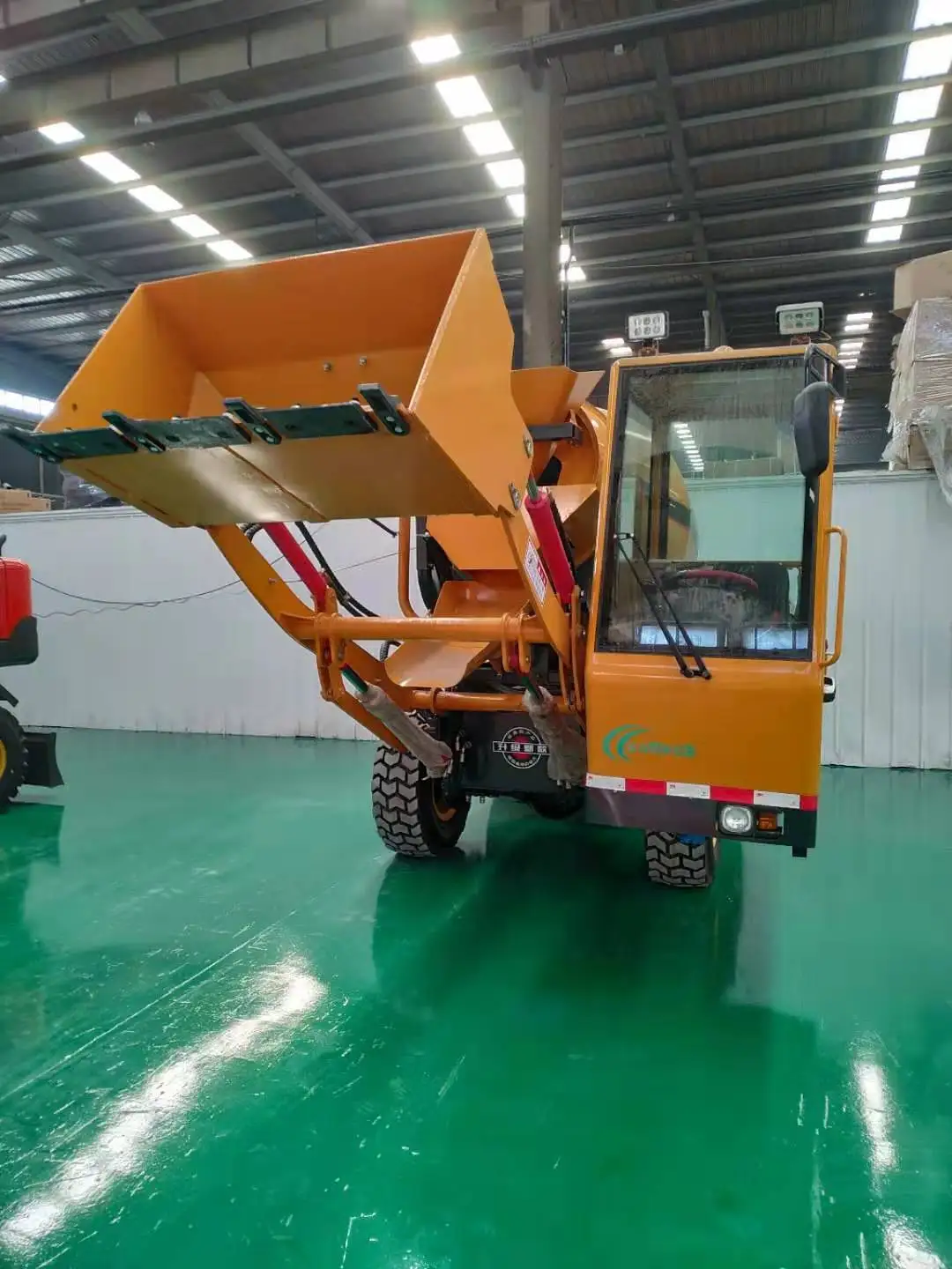 YUGONG Concrete Mixer with Pump Car Concrete Mixer Self Loading