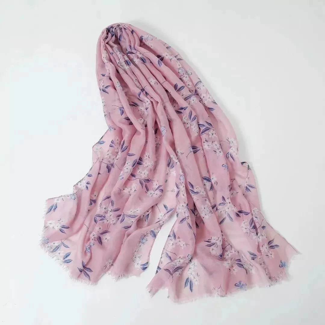 

2022 Newest Women Floral Pattern Scarf Cotton Voile Scarf Shawls