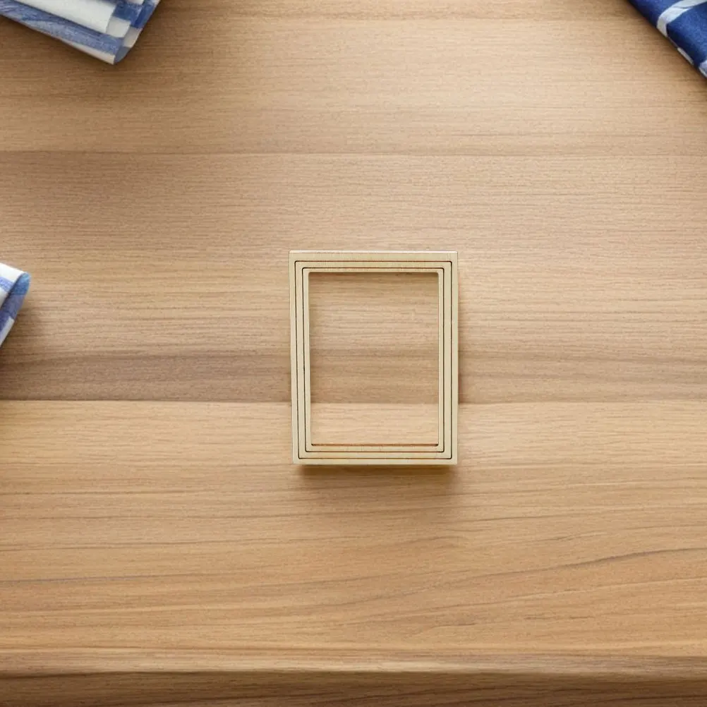 

8Pcs Mini Wooden Picture Frames Dollhouse DIY Craft Unfinished 1:12 Scale Photo Frame Set for Decoration Dollhouse Photo Frame