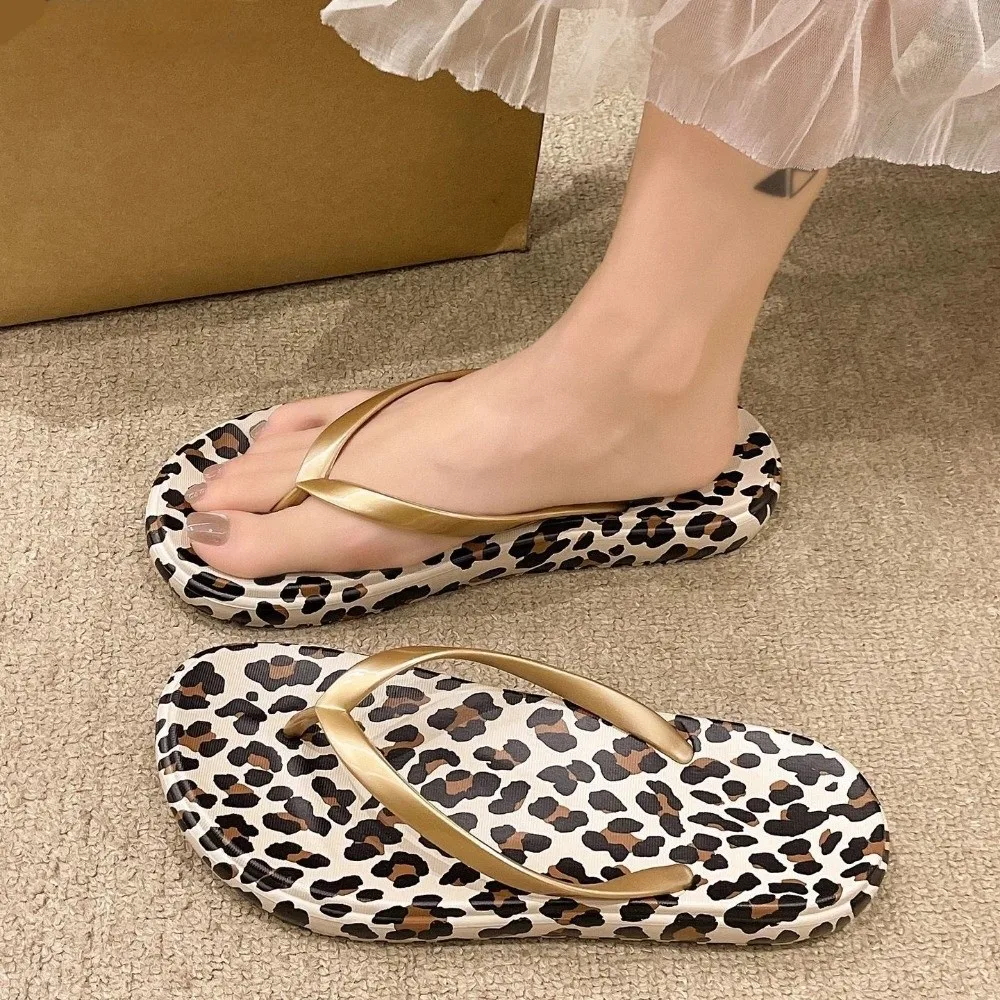 Fashion All Match Leopard Flip Flops Elegant Anti Slip Slides Sandals Women Beachwear Shoes Platform Slippers Beach
