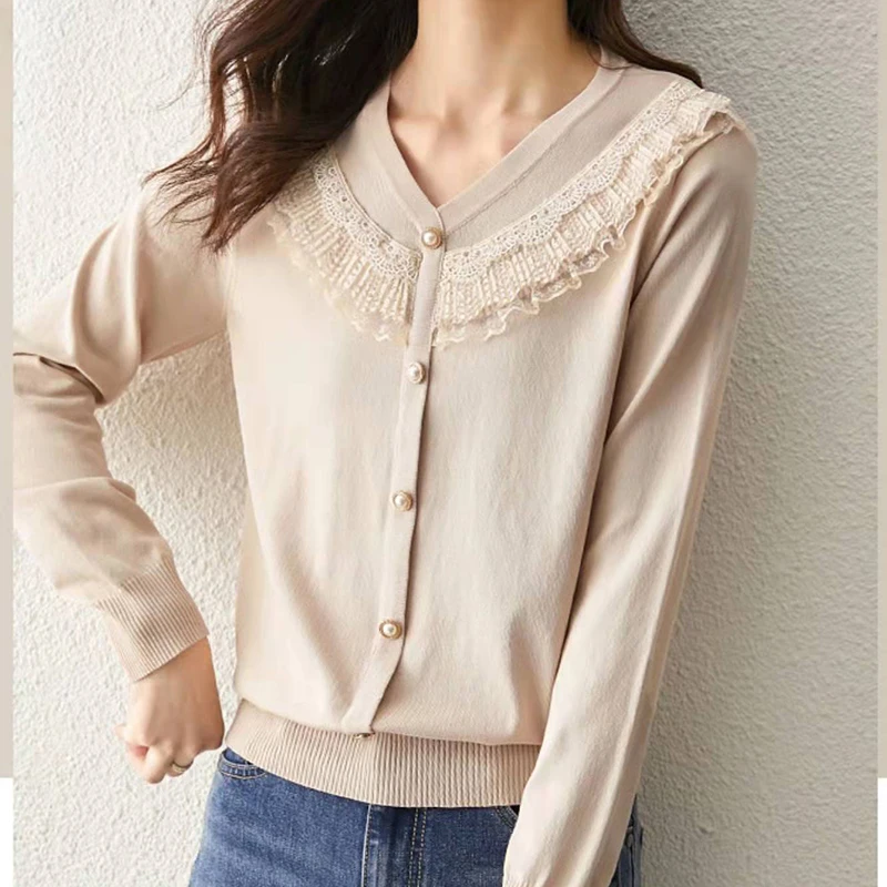 V Neck Knitted Sweater For Women Lace Patchwork Long Sleeve Casual Womens Clothing Pullover Knitwears Tops Female Autumn Winter