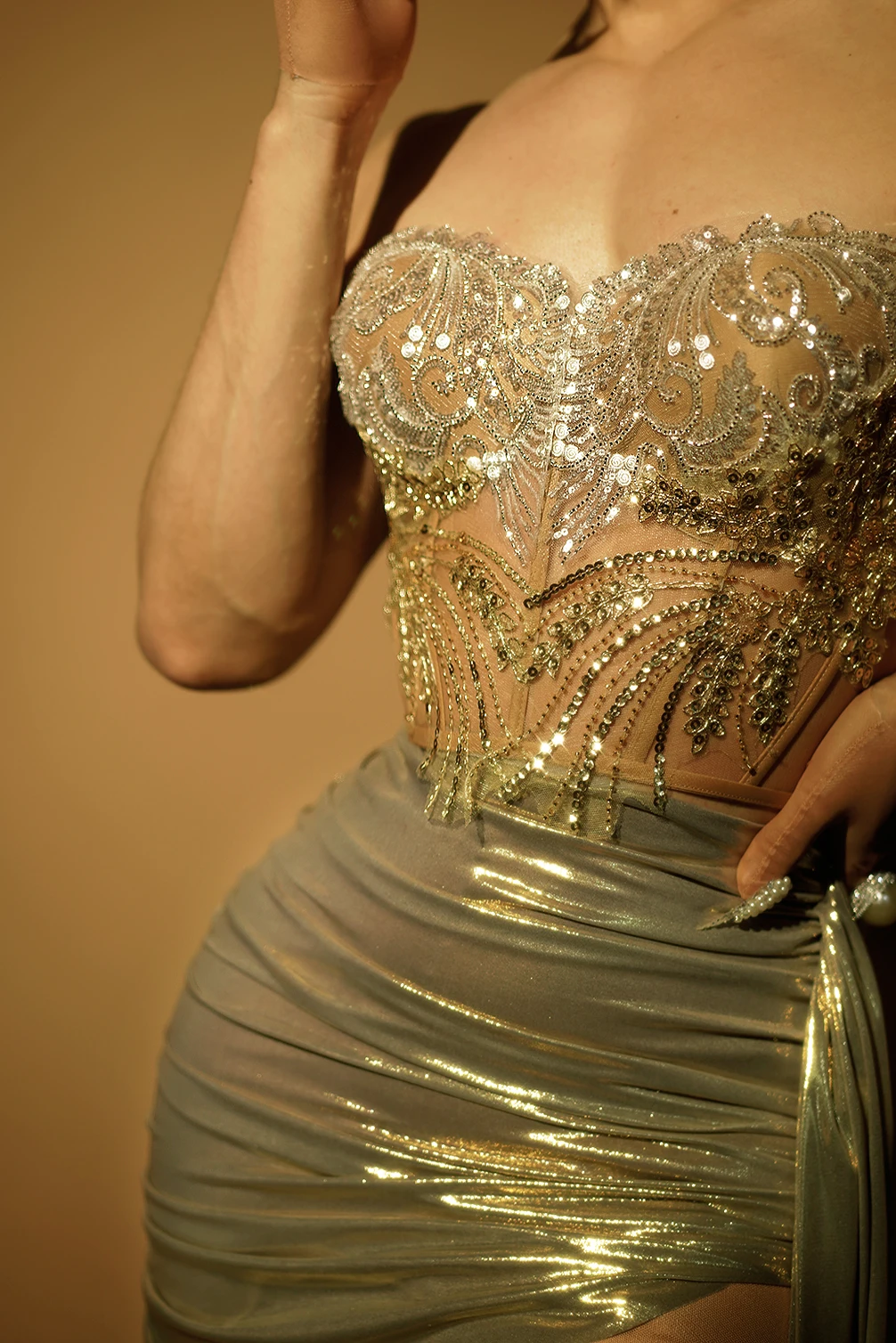 Club nocturno para mujer, Tops cortos sexis sin tirantes, minifalda, conjunto de 2 piezas, disfraz de escenario actuación, conjunto de fiesta de Festival, vestido Sexy Hejin