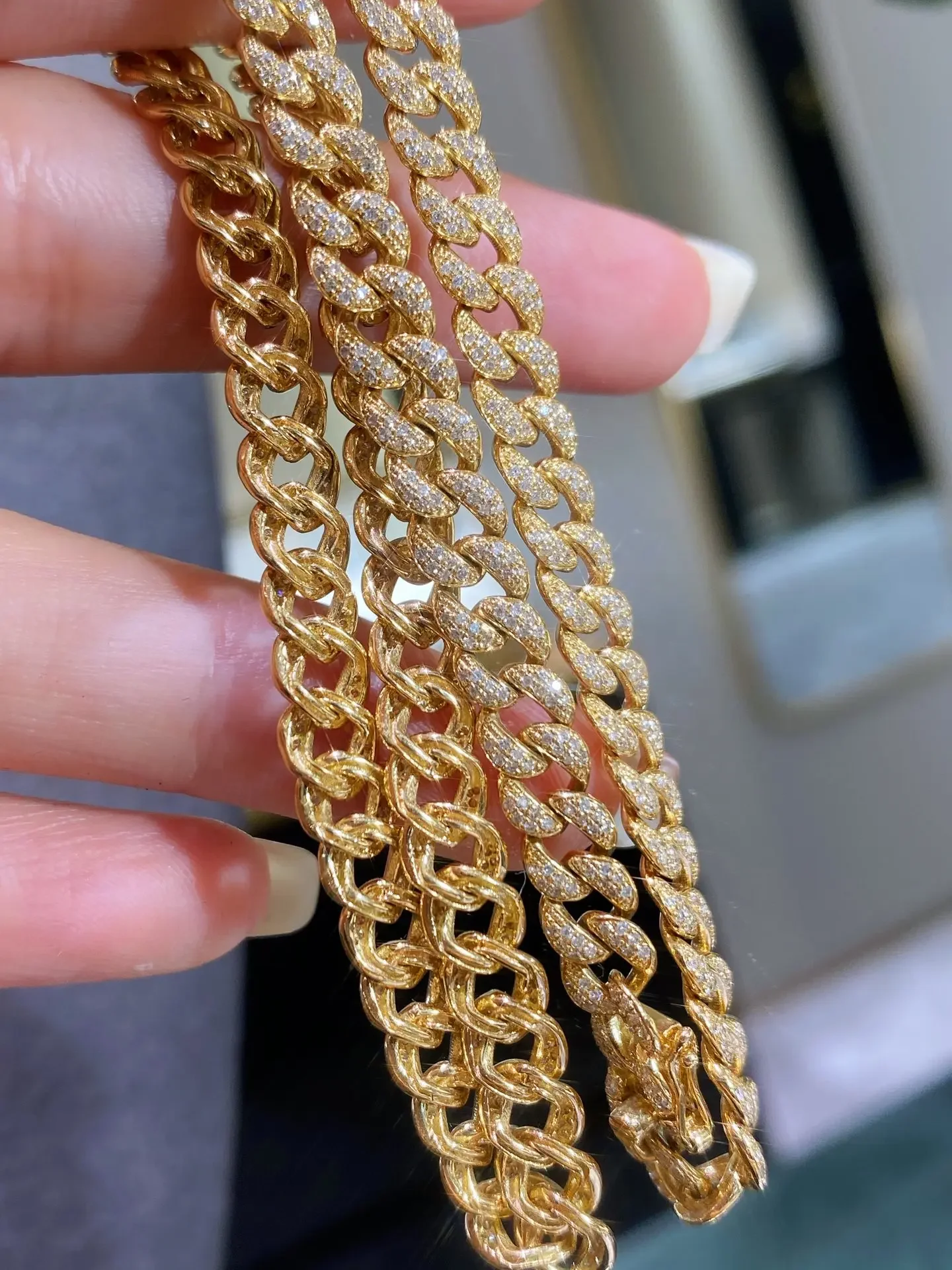 16 Inch 18k Yellow Gold Diamond Hip Hop Cuban Link Chain Miami Necklace Jewelry for Women