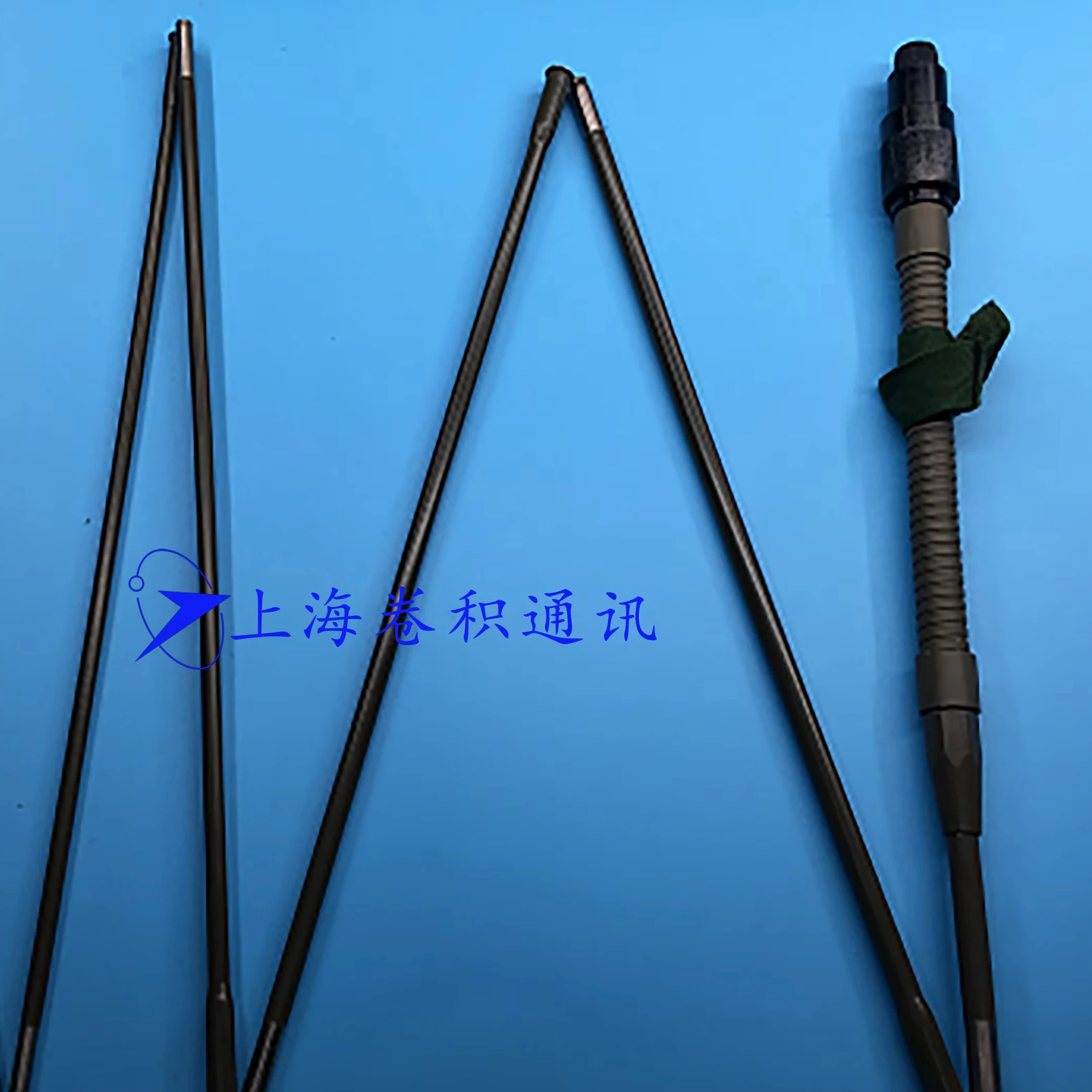 

High-Performance GPS/GNSS Antenna with SMA-Male Connectivity PU Material Vertical Polarity