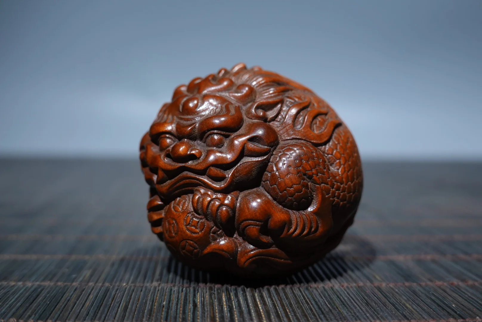 Chinese natural boxwood charm Kirin statue pendant hand hanging waist amulet charm