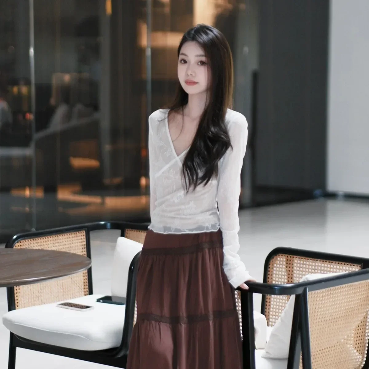 Jesienna, seksowna koszulka z dekoltem w serek, wyszczuplająca, z długim rękawem, damska bluzka z koronkową siateczką, modelująca i wygładzająca.