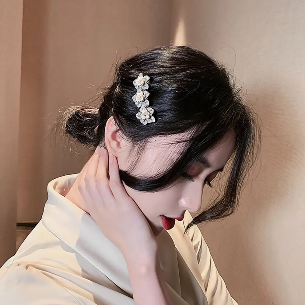 

1Pcs Fashion Hair Clip Daisy Design Alloy Barrette Woman Girl Hairpin Wedding Party Hair Jewelry Headdress Alloy Barrette