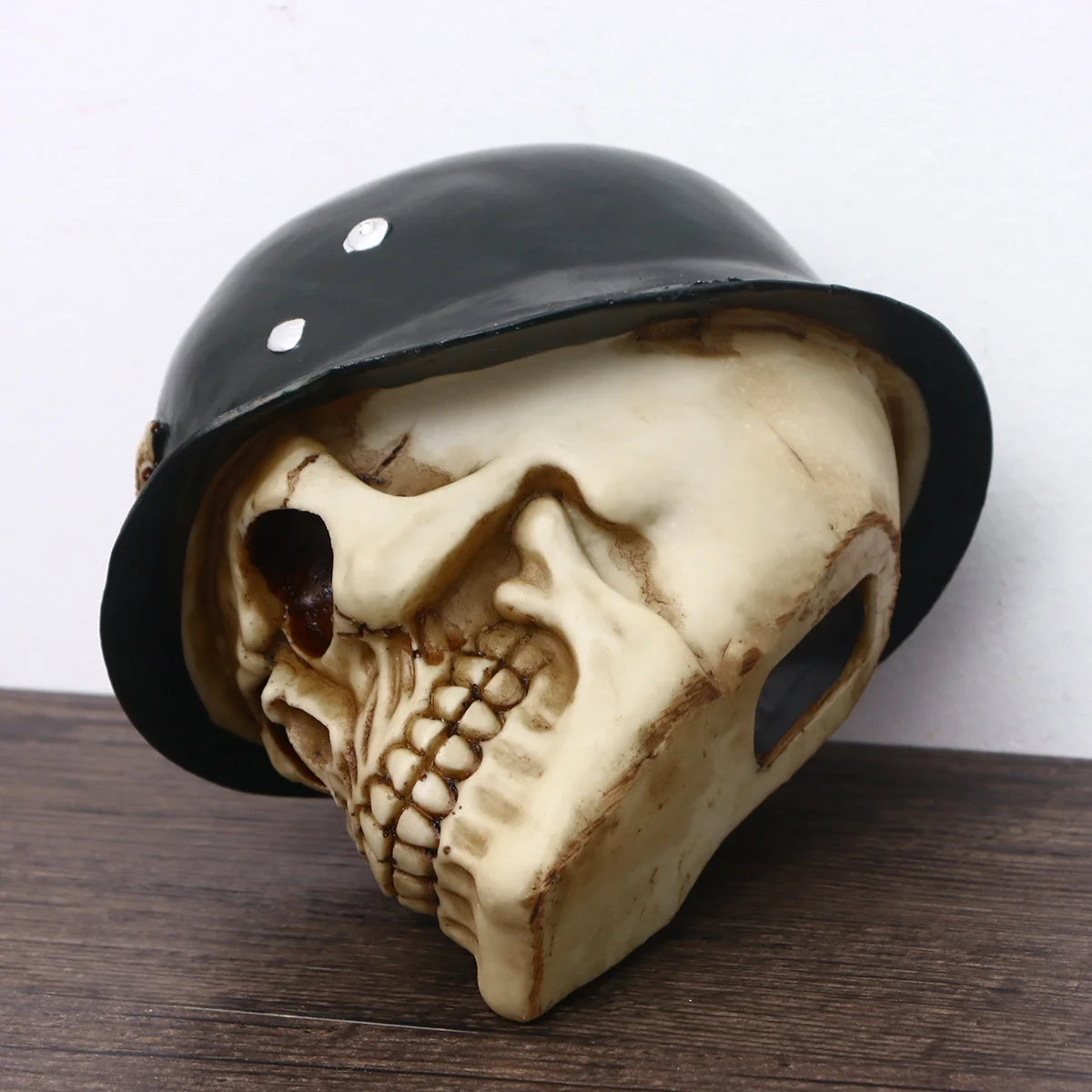 

Stylish Skull Coin Bank Cool Money Saver Home Decor Unique Gift for Table Bookshelf Skull Coin Banks Piggy Bank Ornament