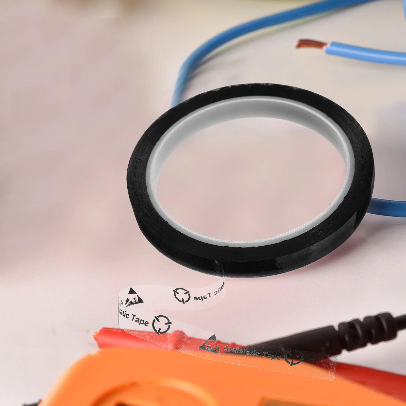 

Static Conductive Tape High Adhesion Anti Static Packaging with Warning Indicators Safe for Electronic Devices User Friendly