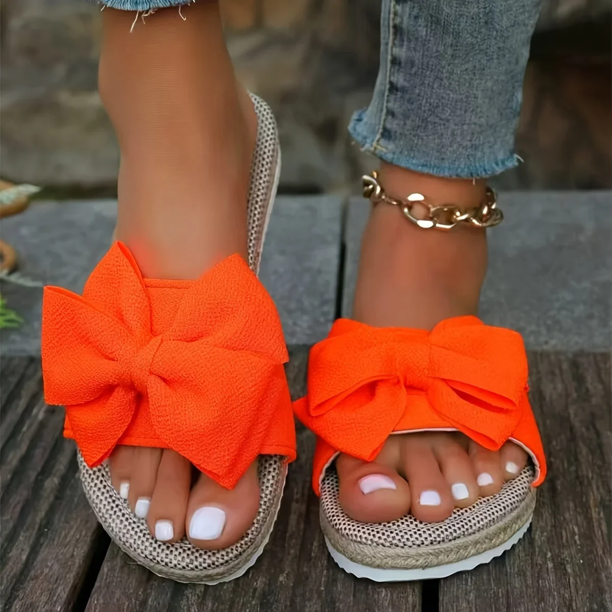 Women Slippers Trend Platform Flat Heel Slippers Fashion Bow Anti Slip Sandals Wear-resistant Soft Sole Shoes Home Slides Women