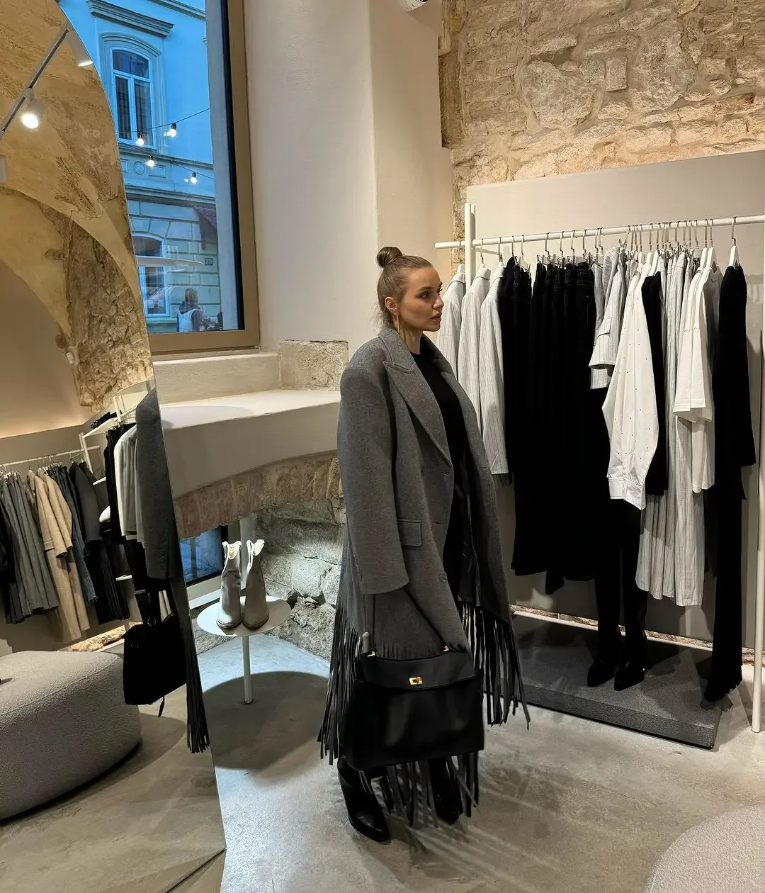 Modischer grauer Wollmantel mit Quasten für Damen, lässiger Revers-Mantel mit langen Ärmeln, doppelreihig, mit Taschen, lockerer langer Mantel, Damen-Outwear für den Alltag. – Detail 10