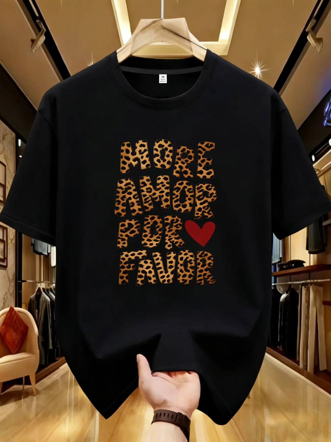 

【YJ00029】Женская футболка больших размеров с круглым вырезом, короткими рукавами, эластичными полурукавами и модными принтами.