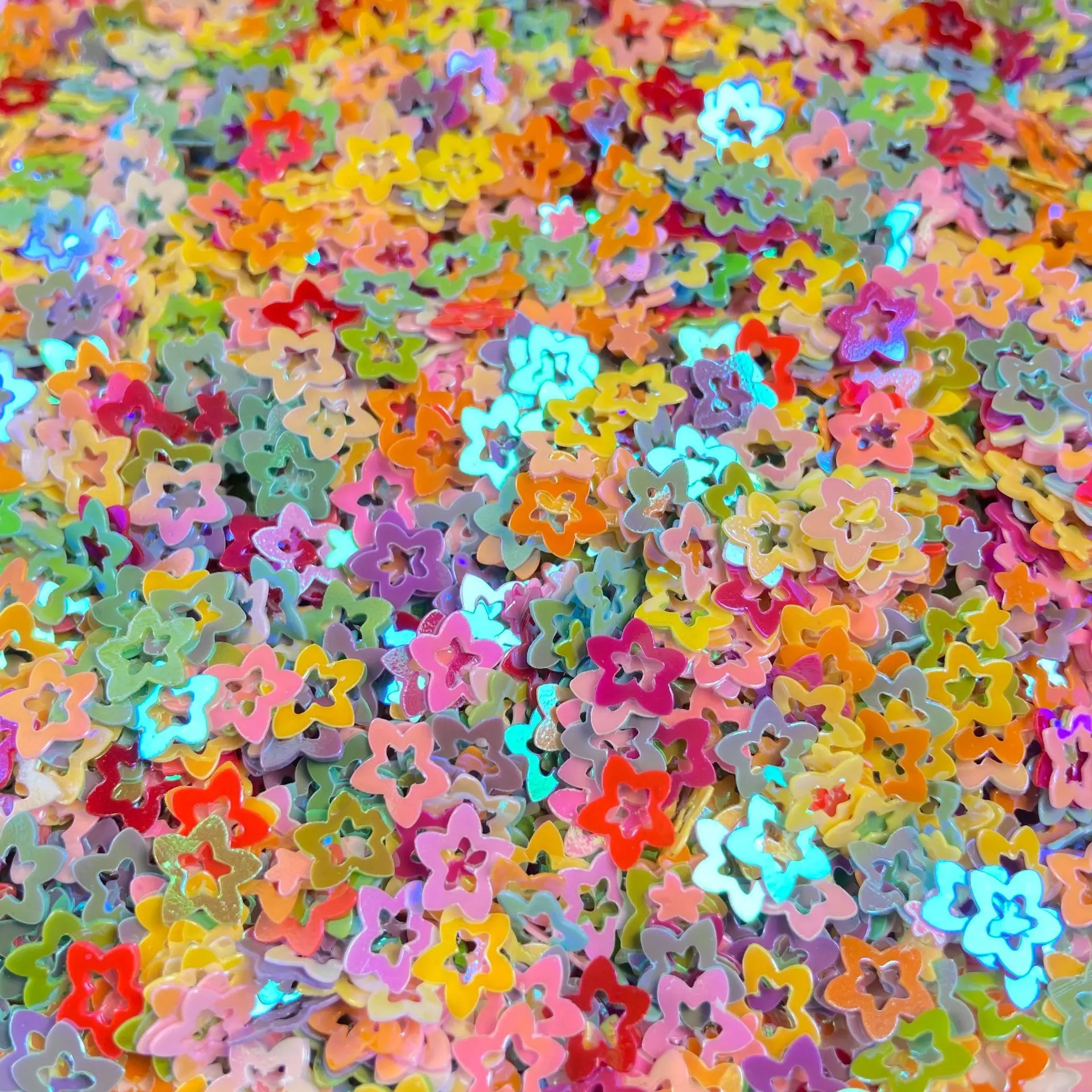 500g/sac Paillettes étoiles et cœurs creuses de 7mm - Flocons scintillants pour nail art, garnitures pour slime, accessoires de bricolage pour slime cristallin