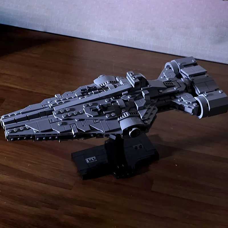 

НОВЫЙ 654 шт. MOC Imperial Light Cruiser миди-масштаб космический корабль набор строительных блоков звездный корабль кирпичи модель DIY игрушки рождественские подарки