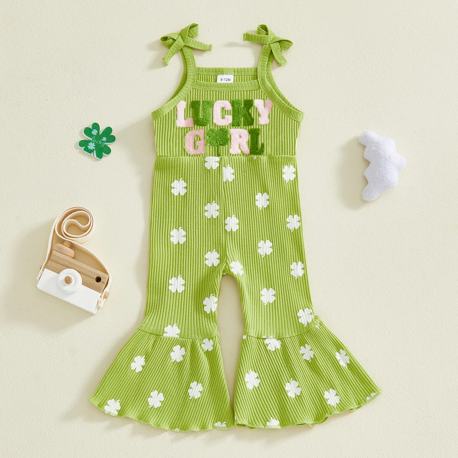 

Комбинезон без рукавов для маленьких девочек с бретелями с бантом и весенним комбинезоном с принтом трилистника и расклешенными брюками