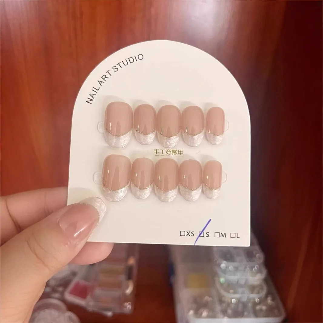 10pcs Handmade Press on Nails Gold-Threaded French Shell Full Coverage Nail Tips for Women&Girl Short Removable Wearable Nail