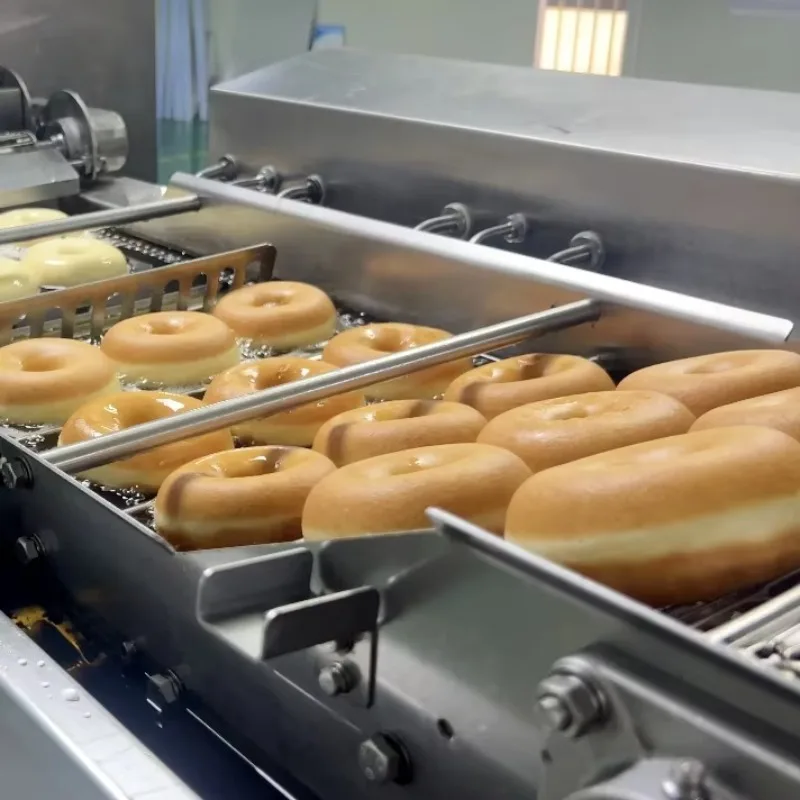 FOODLINE Luxury Bakery Shop Donut Machine Anti Fog Observation Window High Efficient Heating Plate Equipment