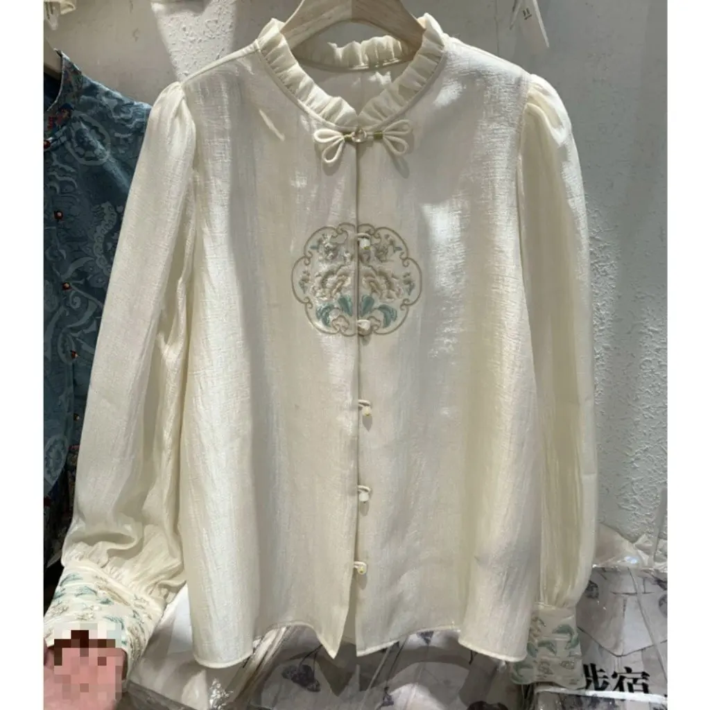 

Women's Heavy Embroidered Guofeng Buckle Long-Sleeved Shirt Western & French Style Top for Early Spring