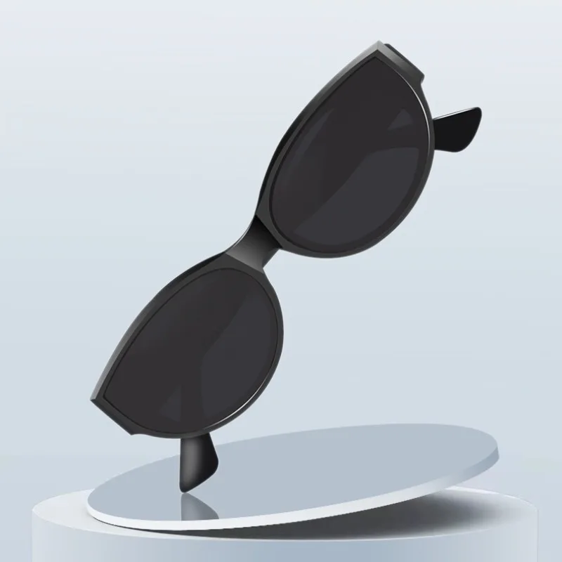 

Retro 90s Cat Eye Sunglasses - UV400 Beach & Outdoor Shades, Vintage Fashion Sun Protection Eyewear for Women, Spring-Summer