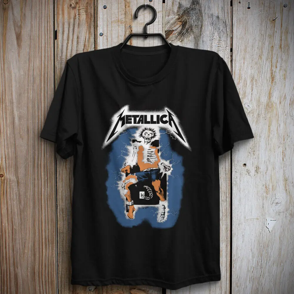 Riding The Lightning T-Shirt   Hetfield Lars Ulrich Kirk Hammett