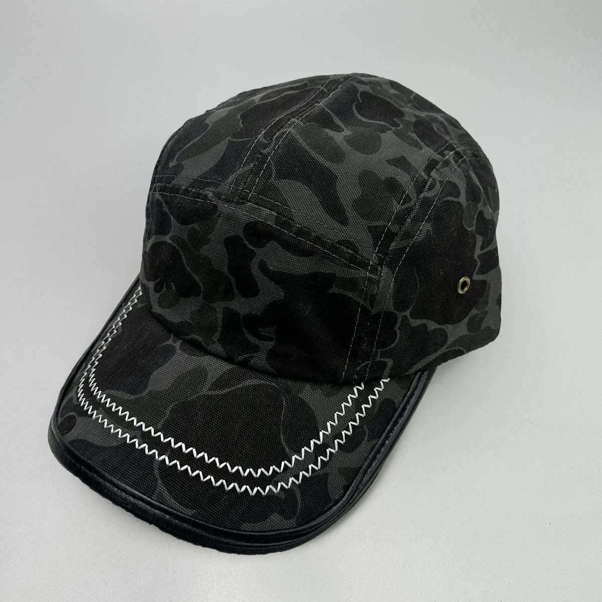 

American Retro Soft-Peak Baseball Cap – Unisex Streetwear, Versatile Flat-Peak Cap, Sun Protection